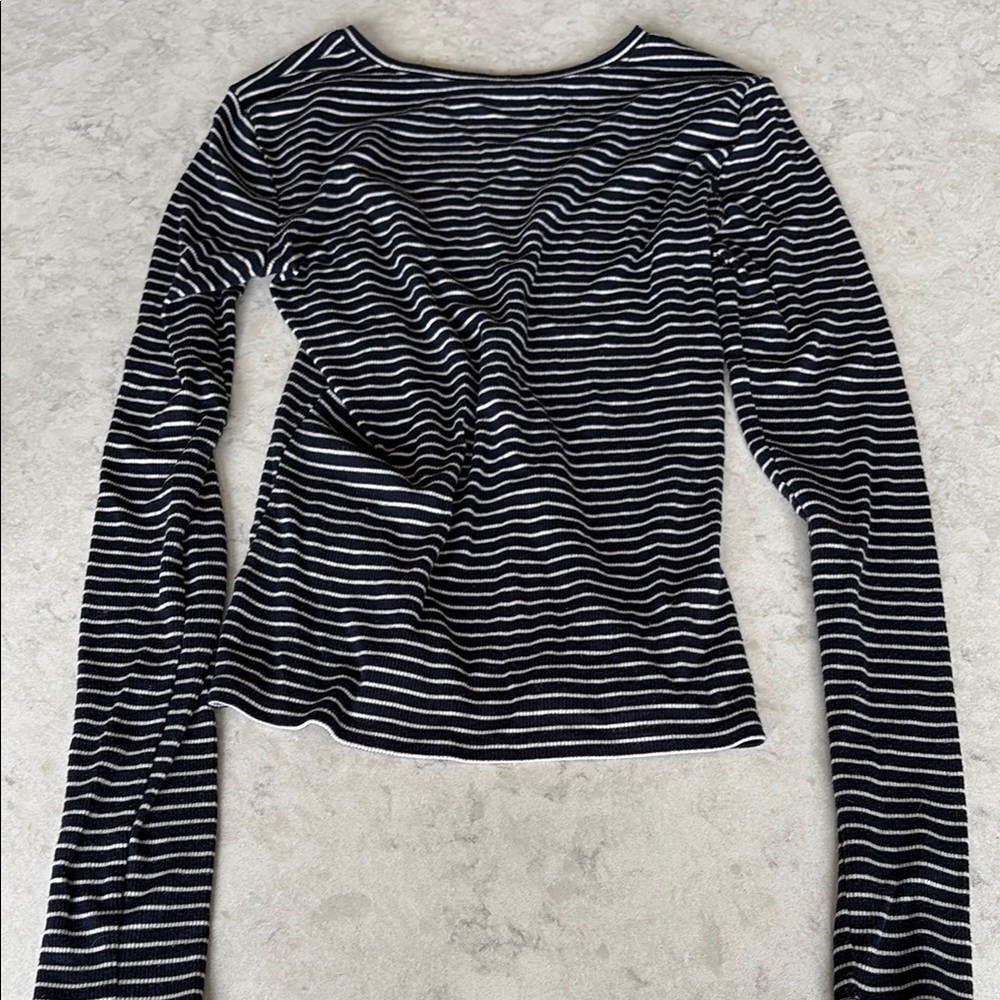 Hollister Navy blue and White Asymmetrical Fitted Blouse